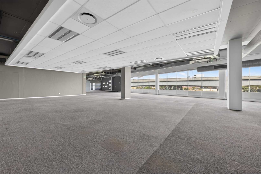 To Let Commercial Property for Rent in Paarden Eiland Western Cape